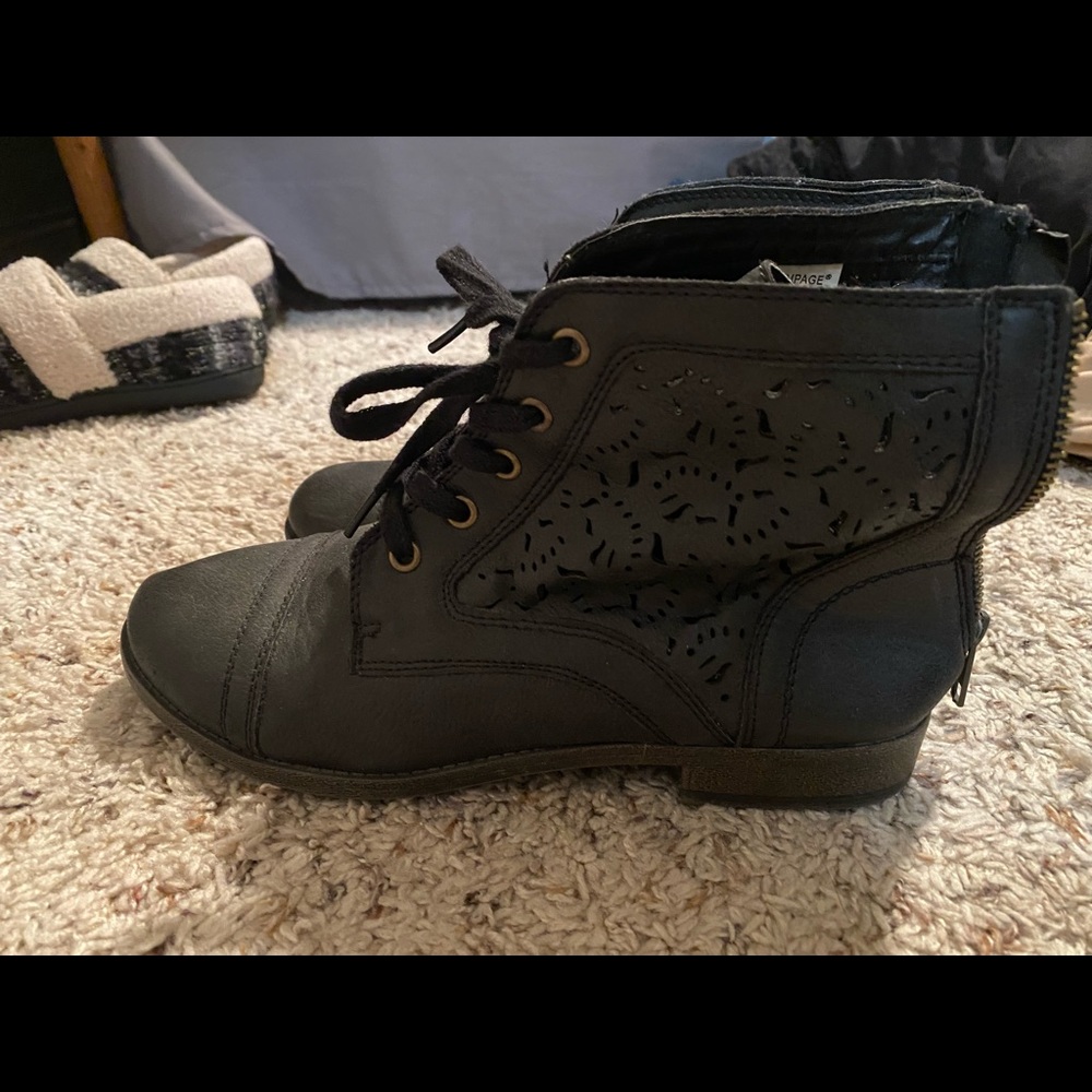 Rampage Joie Boots